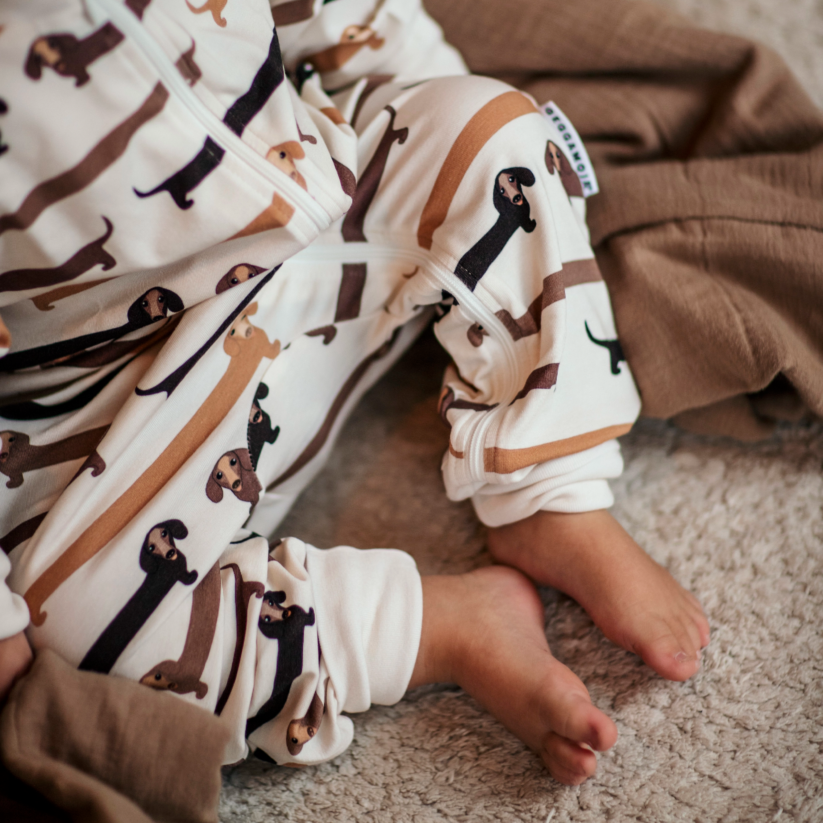 Bamboo Pid aama Onesie Sausage dogs Geggamoja