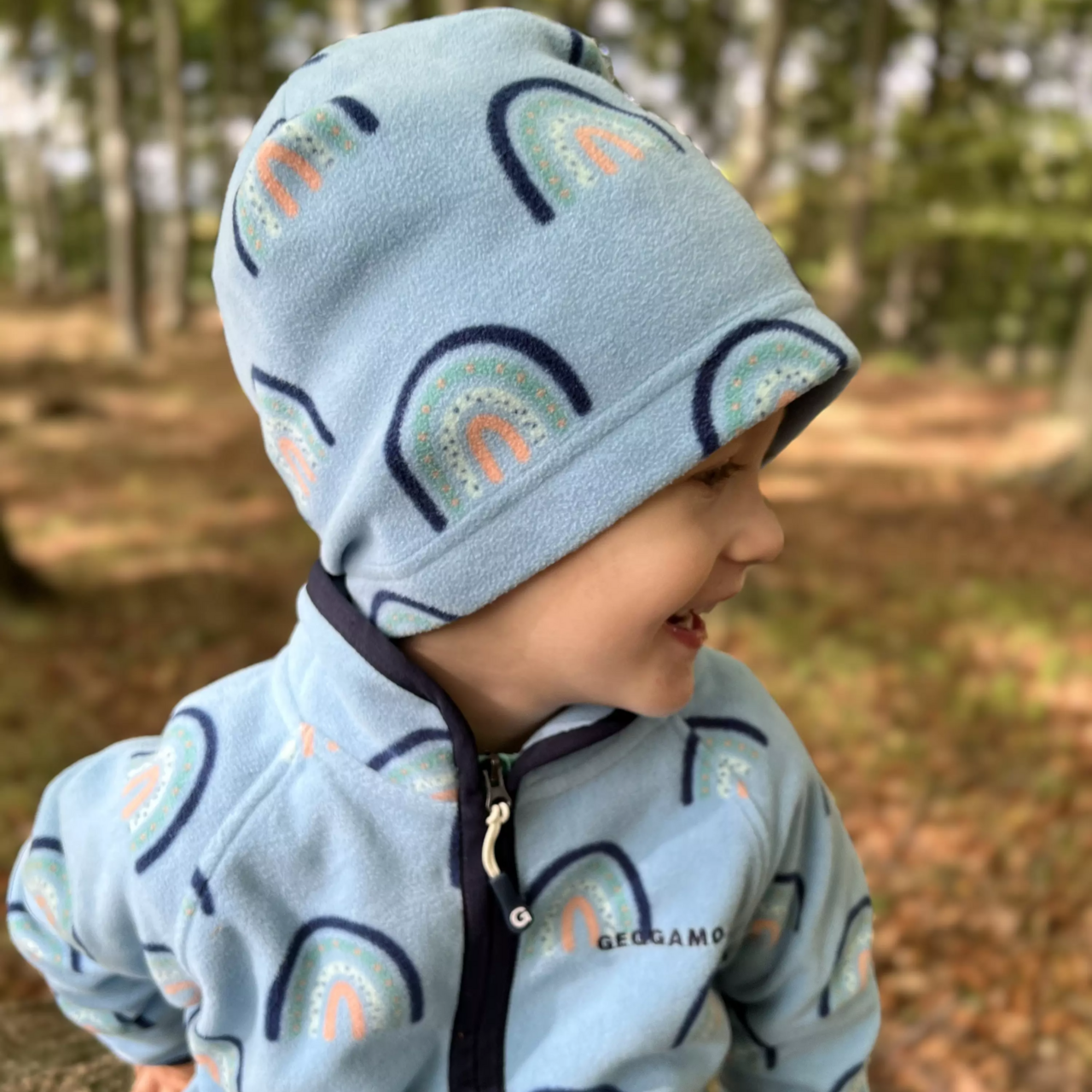 Fleece beanie L.blue rainbow S 2-4 Year