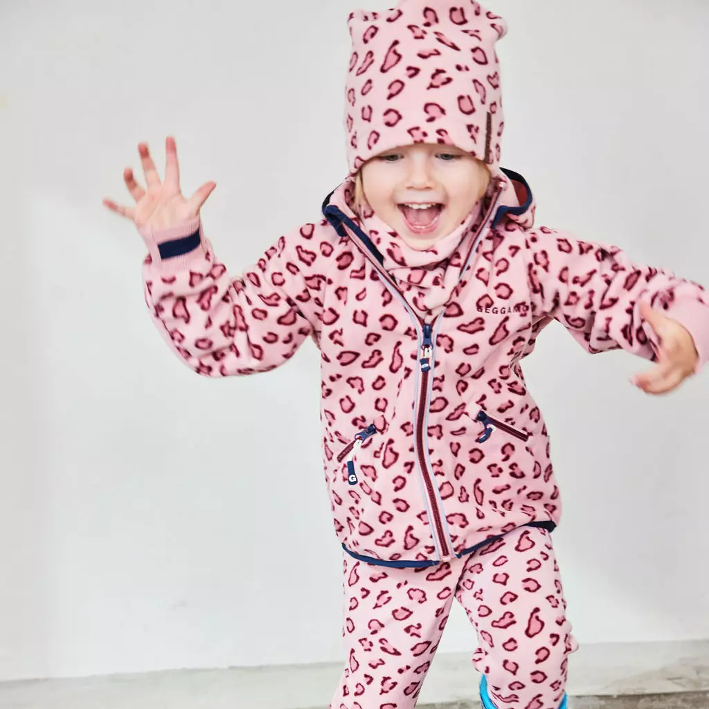 Fleecemössa Pink Leo M 5-6 år