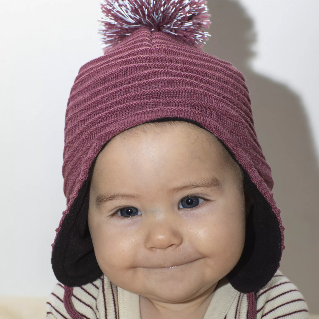 Knitted helmet hat Rose