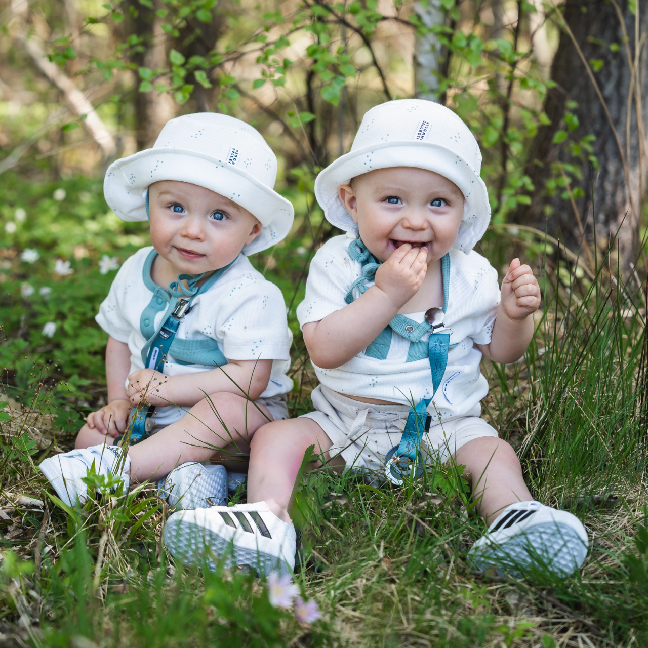 Sunny Hat Tiny green dot 2-6Y