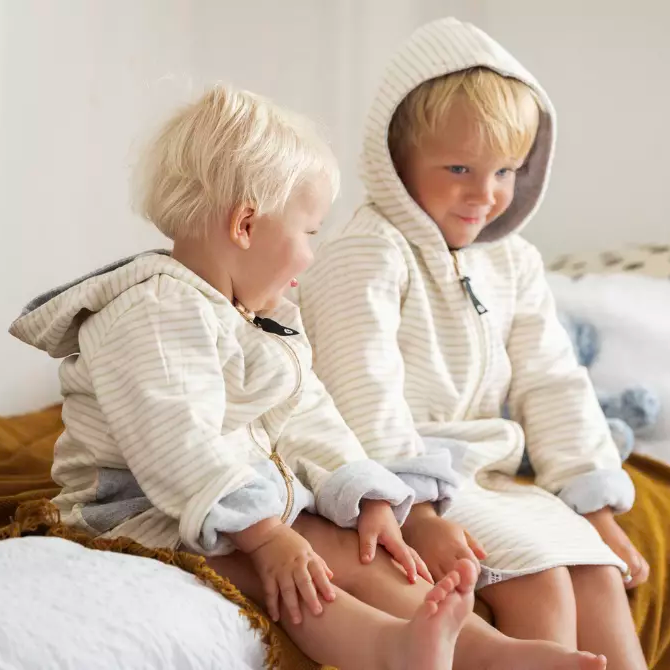 Bathrobes & dressing gowns - for the whole family!