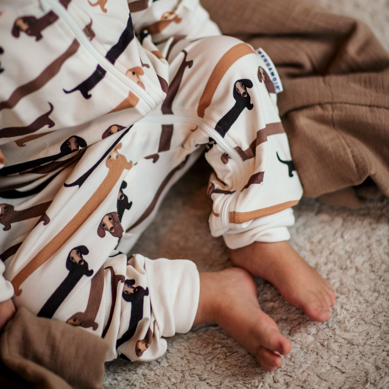 Bamboo Pyjamahaalari Sausage dogs 62/68