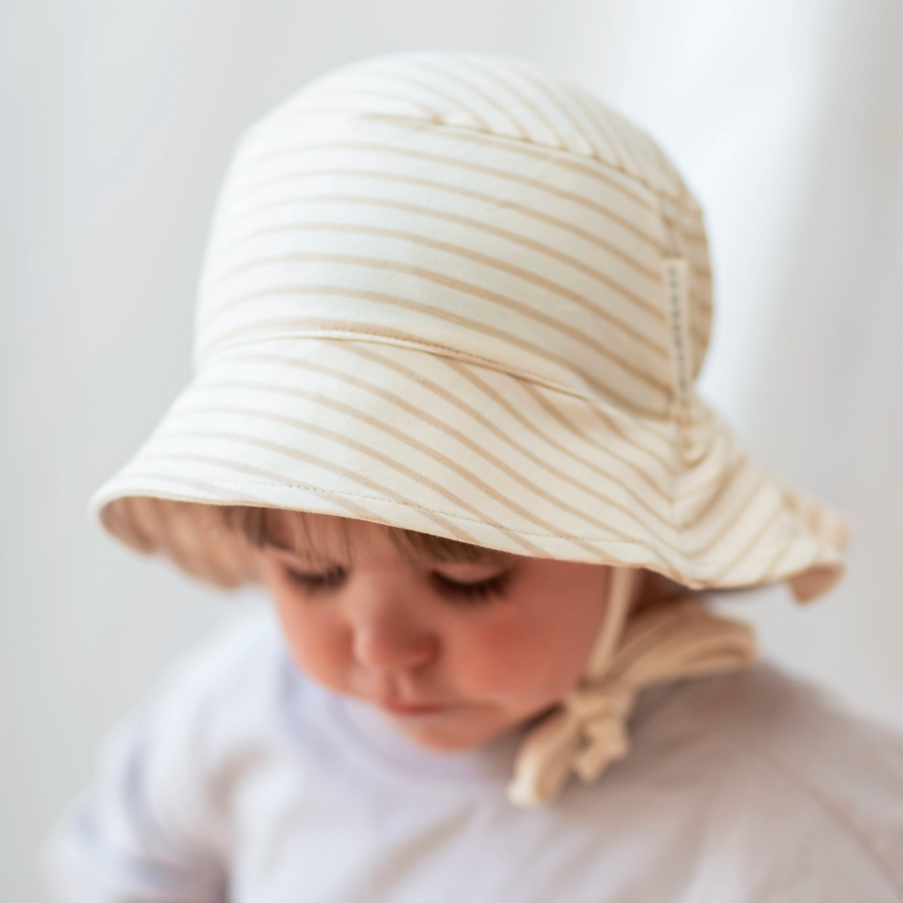 UV-solhatt Bambu Classic Vit/Beige 3 (10mån - 2 år)