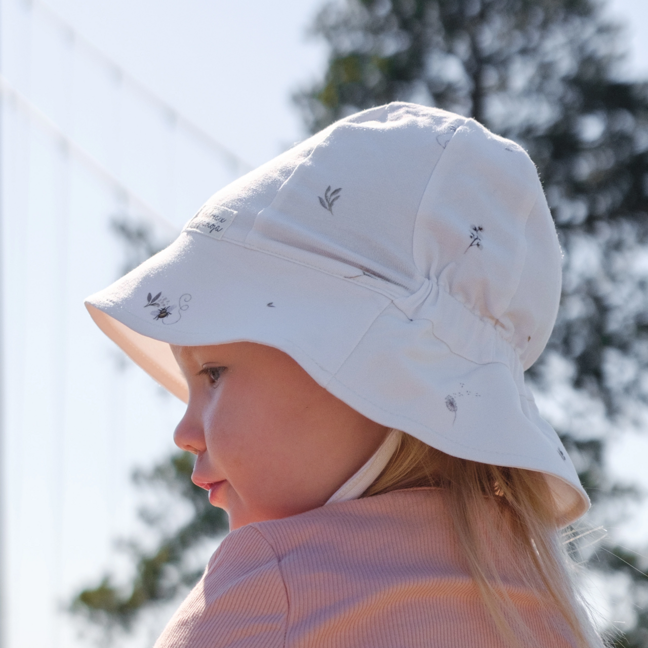 Solhatt Bambu Sweet nature Beige 2-6år