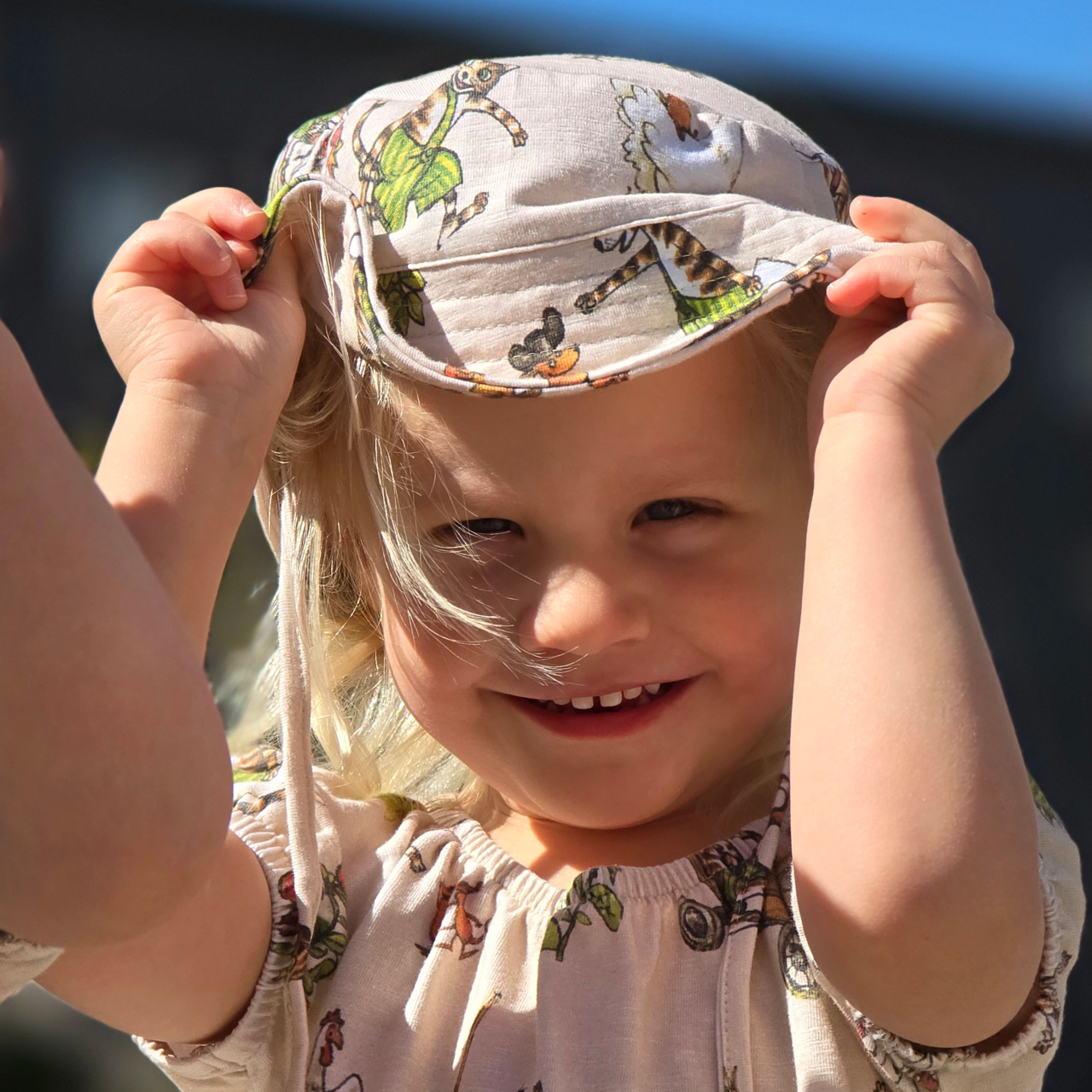 Sunny hat Pettson and Findus Beige 2-6Y