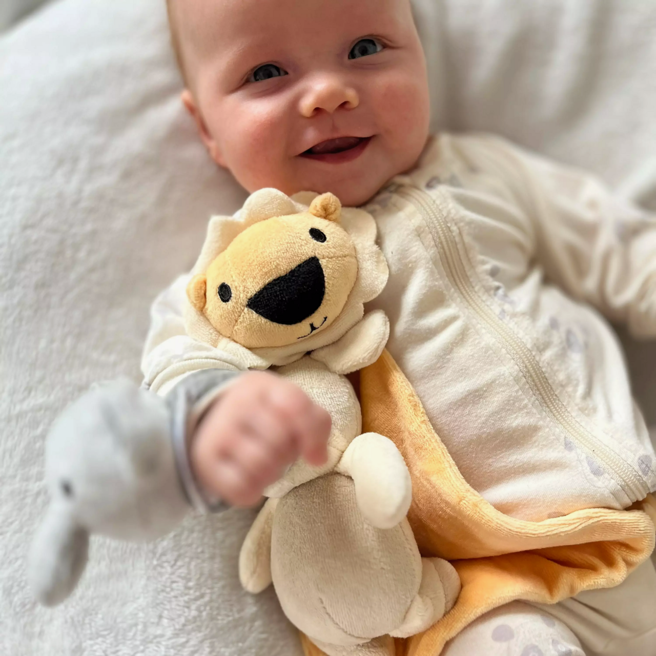 Velour blanket Yellow lion 86 One Size