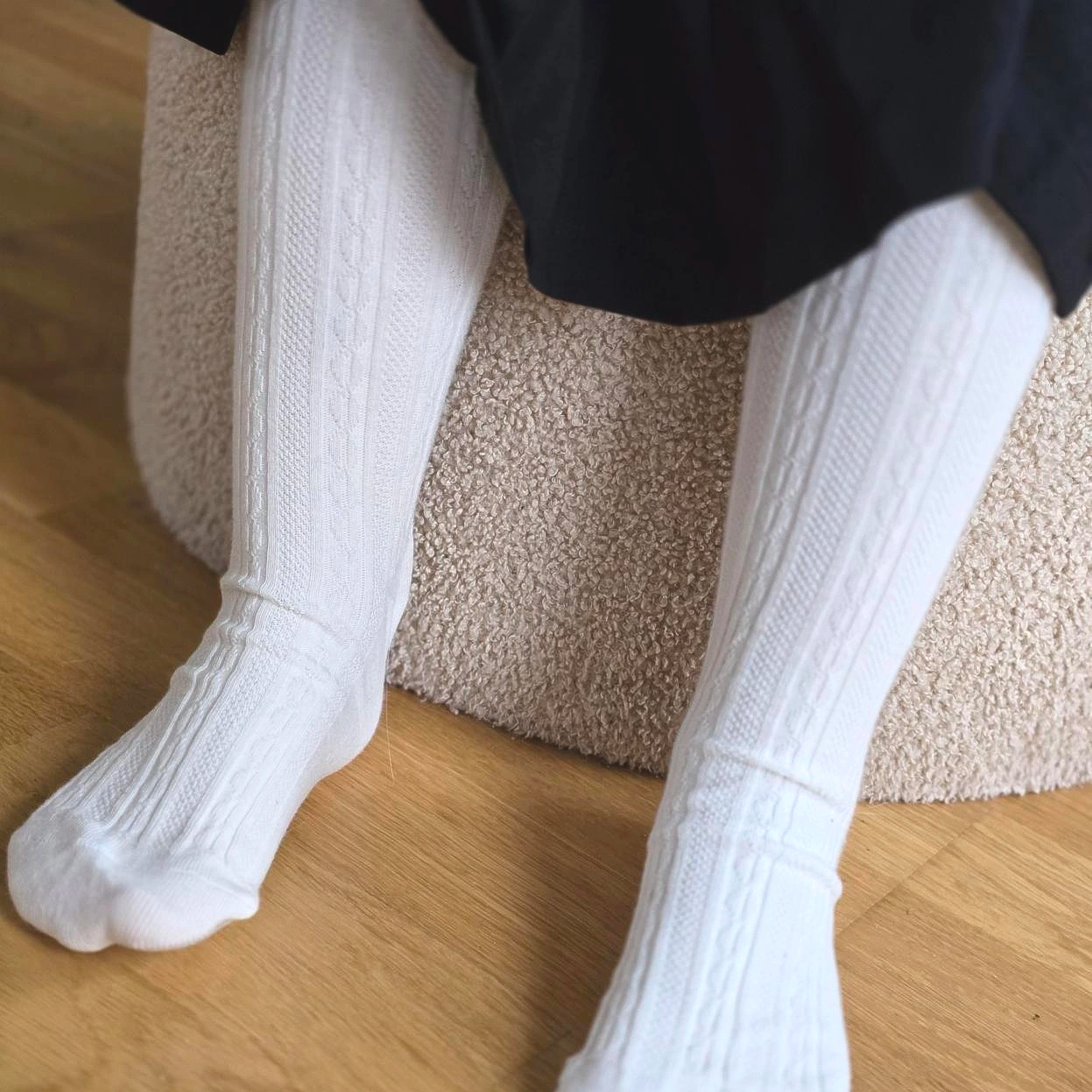 Zopfgestrickte Strümpfe Offwhite