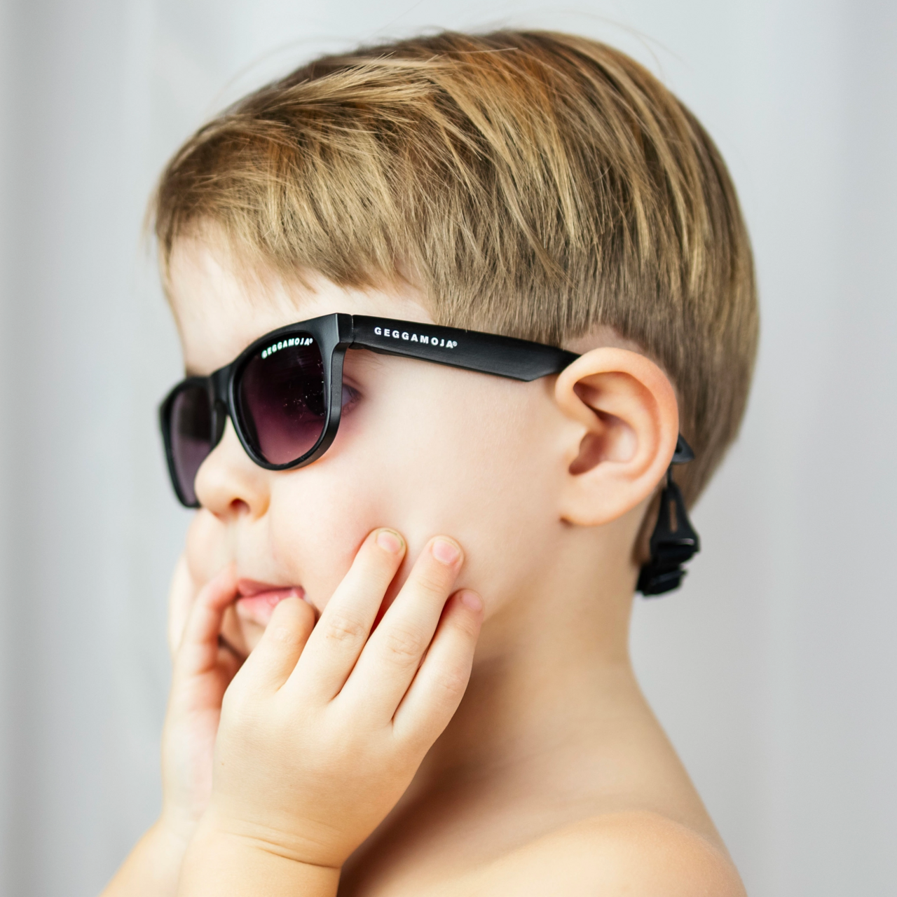Päikeseprillid Kids 2-6 year - Black
