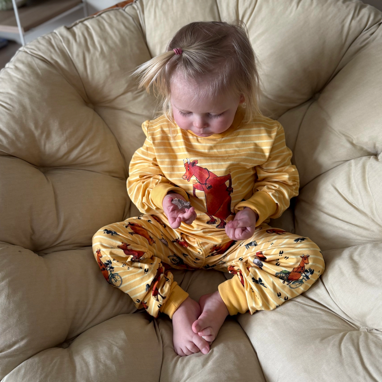 Tvådelad Pyjamas Mamma Mu och Kråkan Gul/Vit
