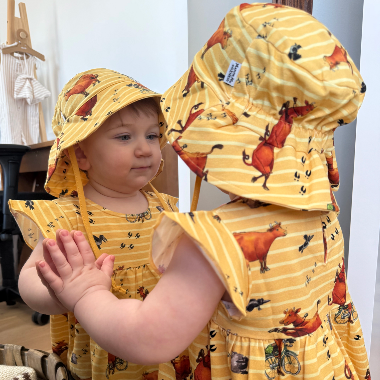Mimmi Lehmän ja Variksen Auringonhattu Keltainen 2-6Y