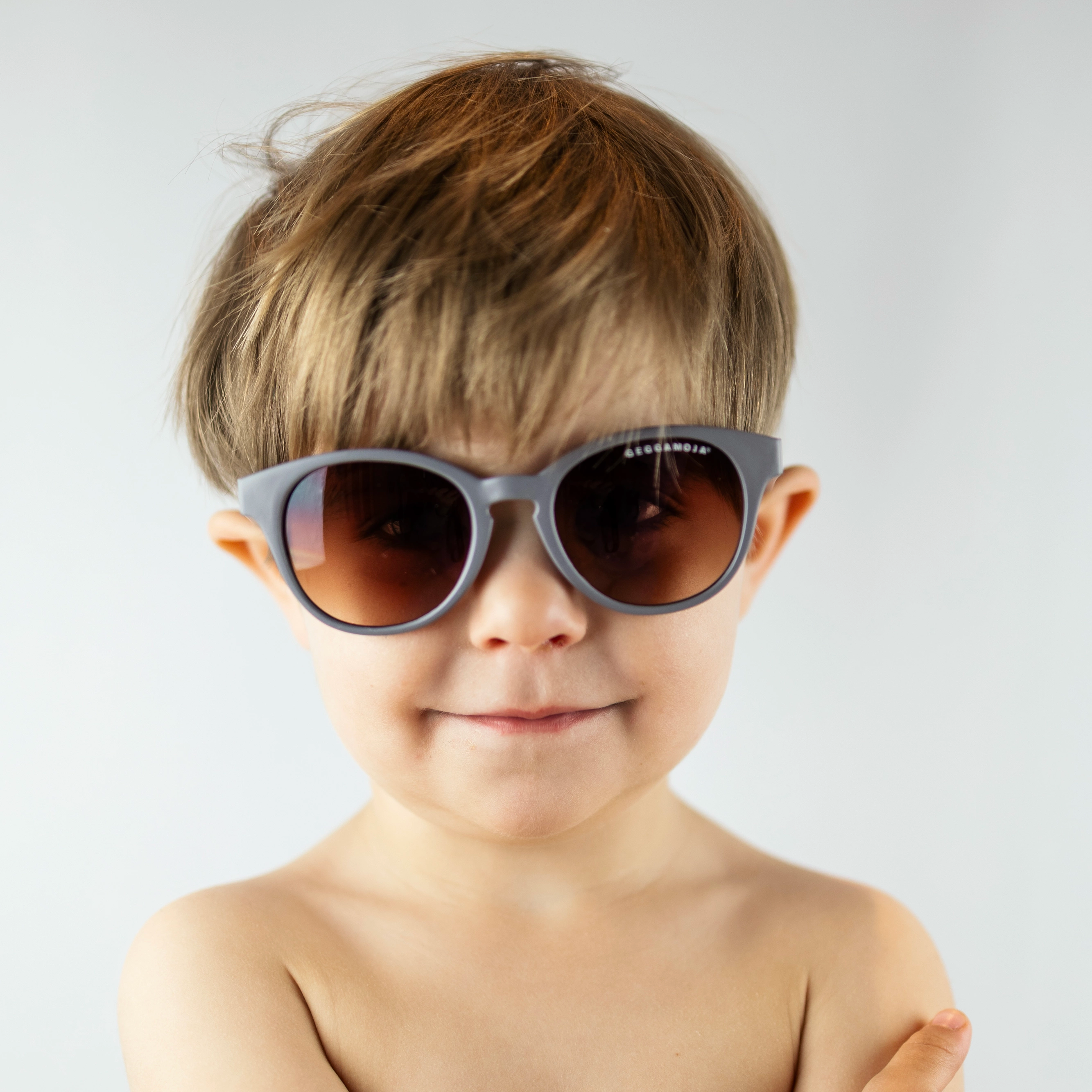 Sunglass 2-6 y Grey