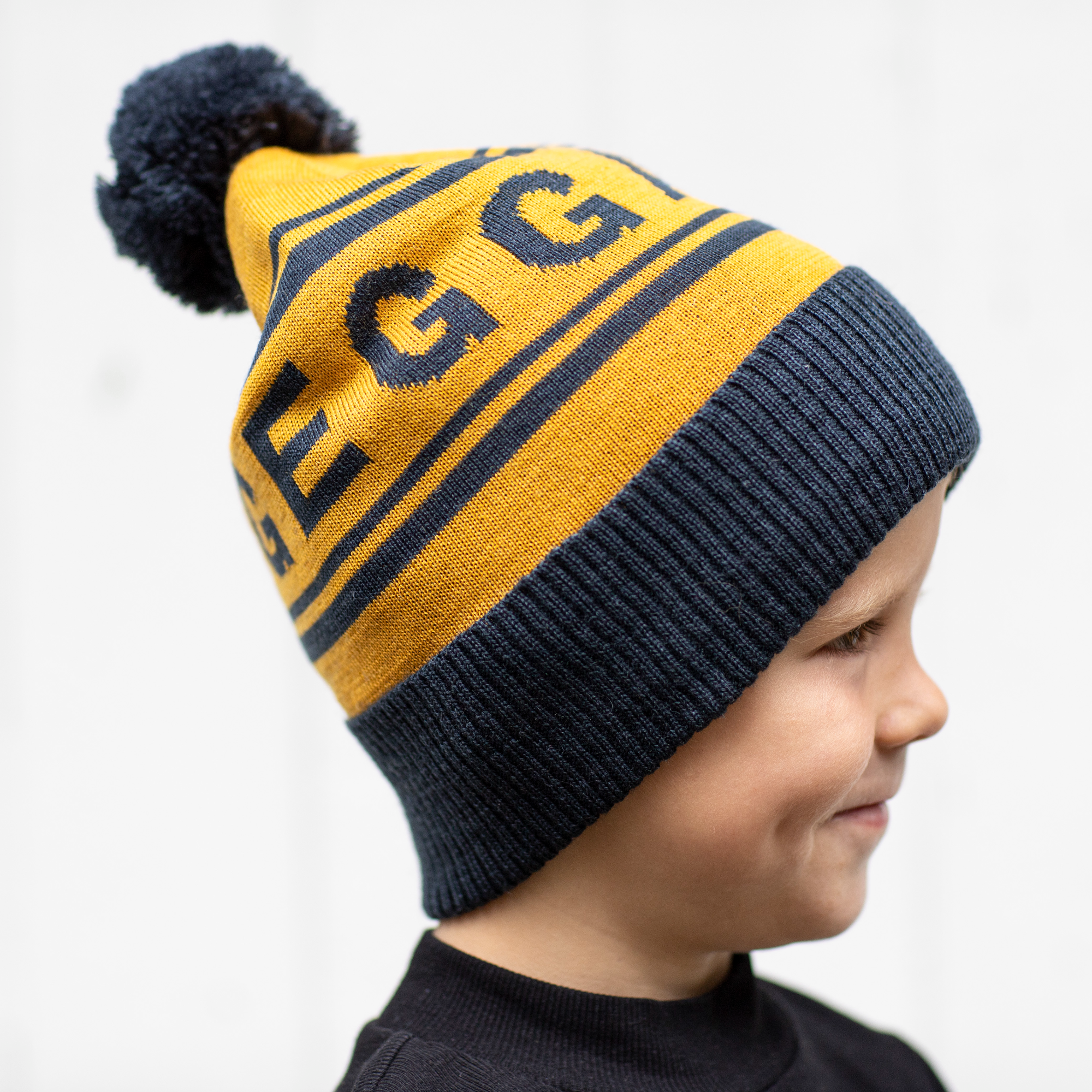 Beanie branded Mustard