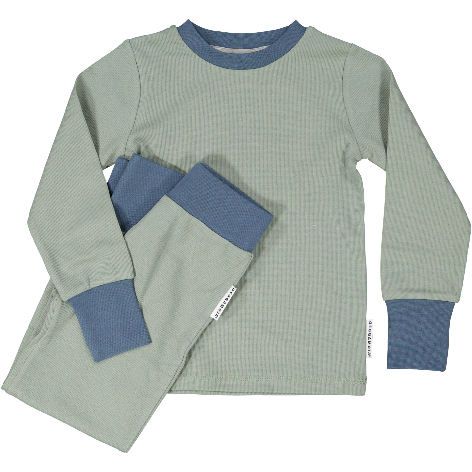 Two pcs pyjamas Green