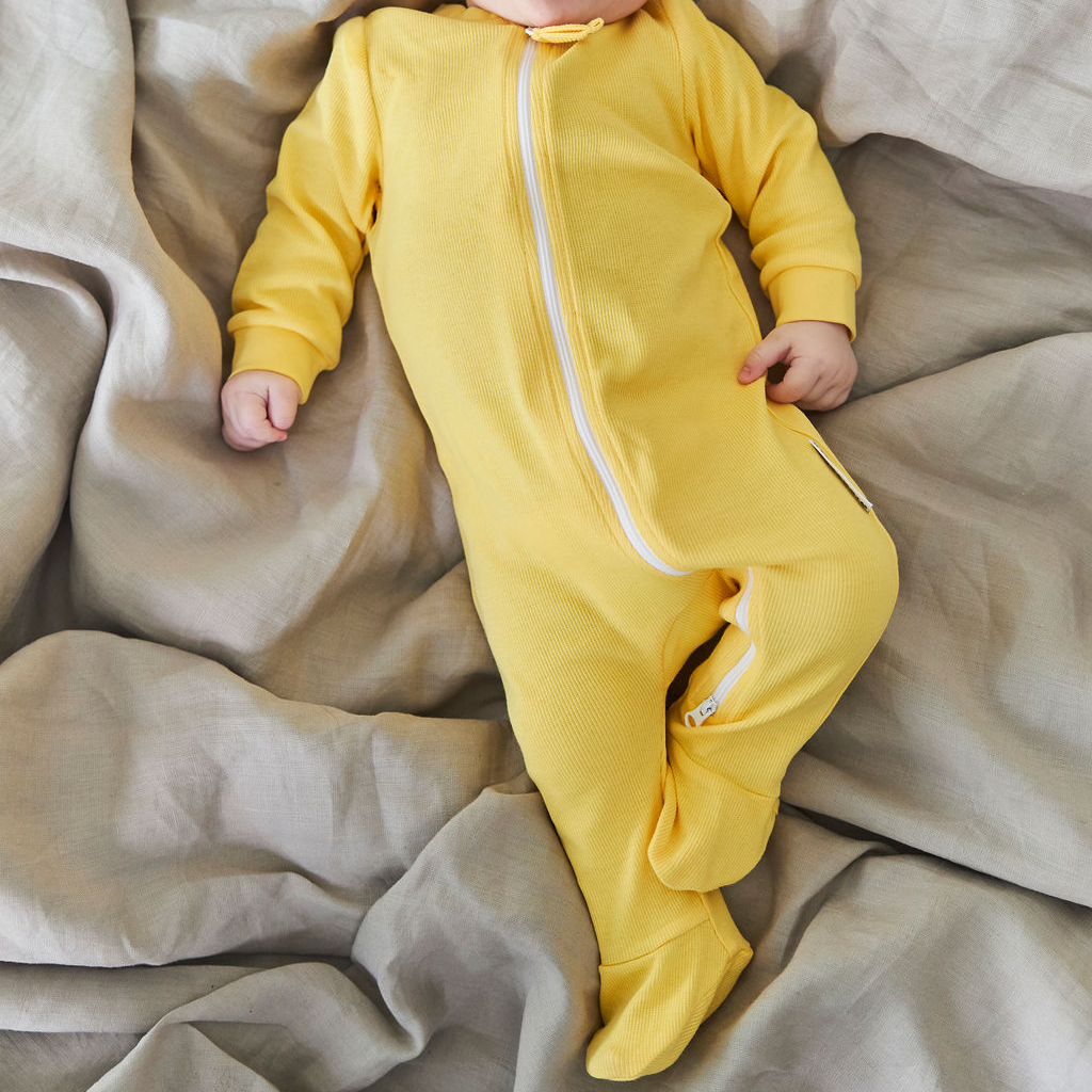 Baby pyjamas Yellow 04
