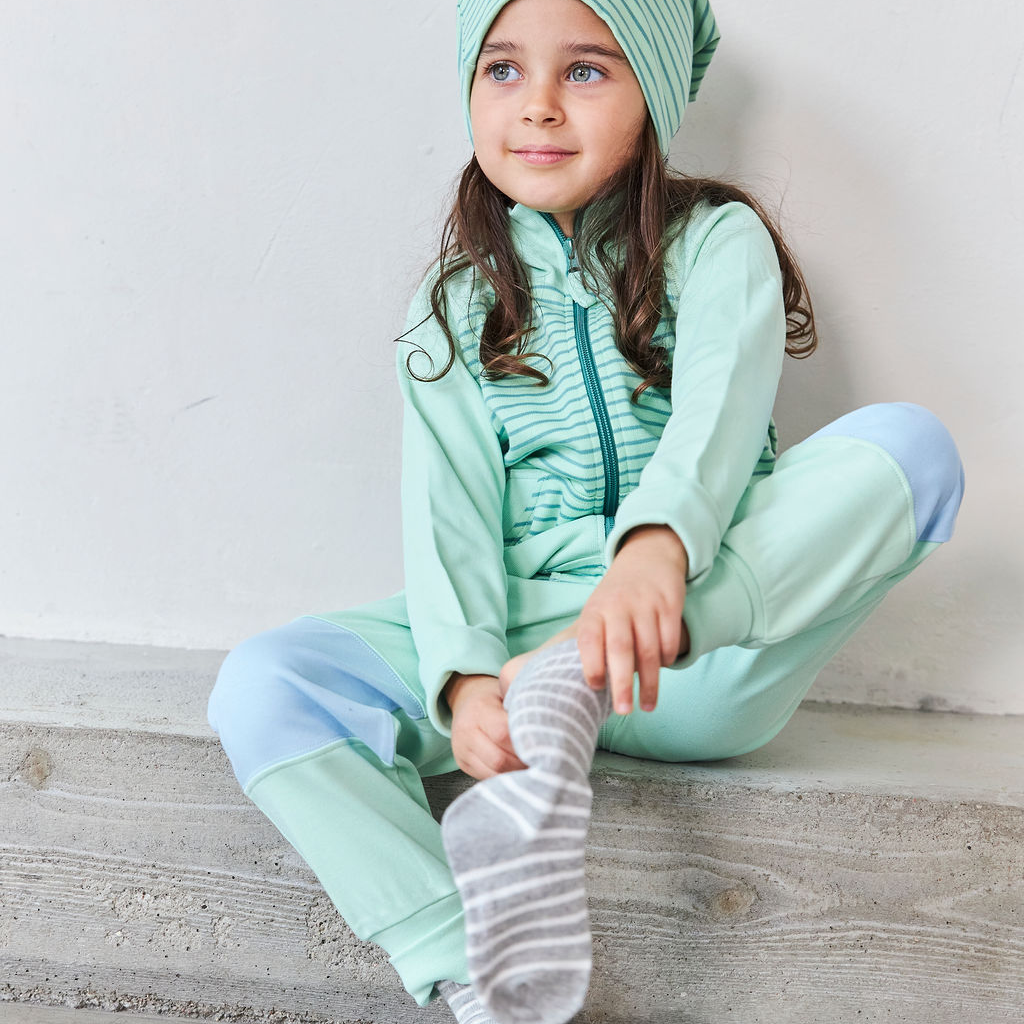 Long pants Light Green  110/116
